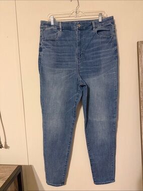 Curvi highest rise jegging Women's Jeans in Medium Blue